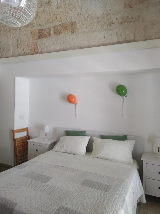 Bed and Breakfast Dimora Dioniso Полиньяно-а-Маре Экстерьер фото