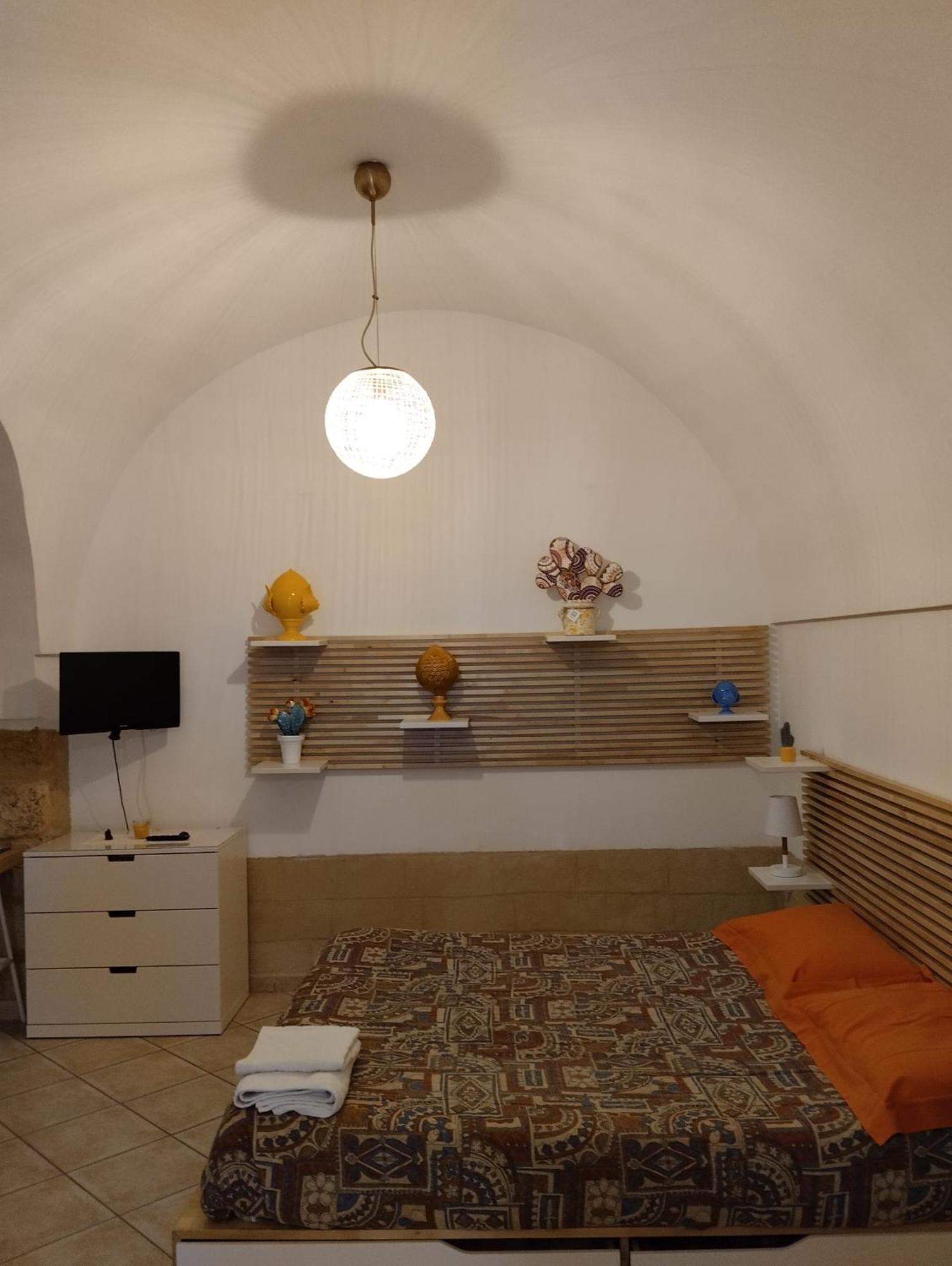 Bed and Breakfast Dimora Dioniso Полиньяно-а-Маре Номер фото