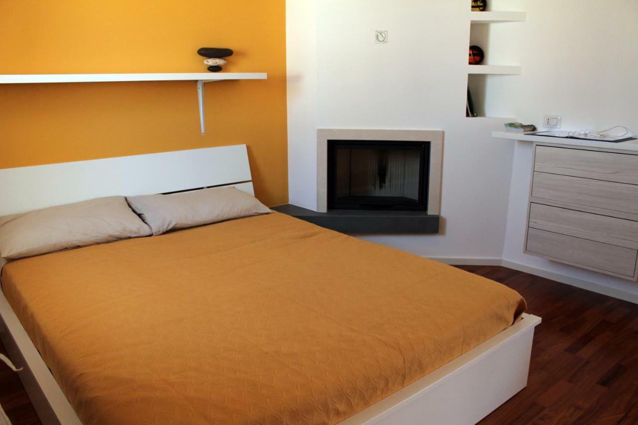 Bed and Breakfast Dimora Dioniso Полиньяно-а-Маре Экстерьер фото