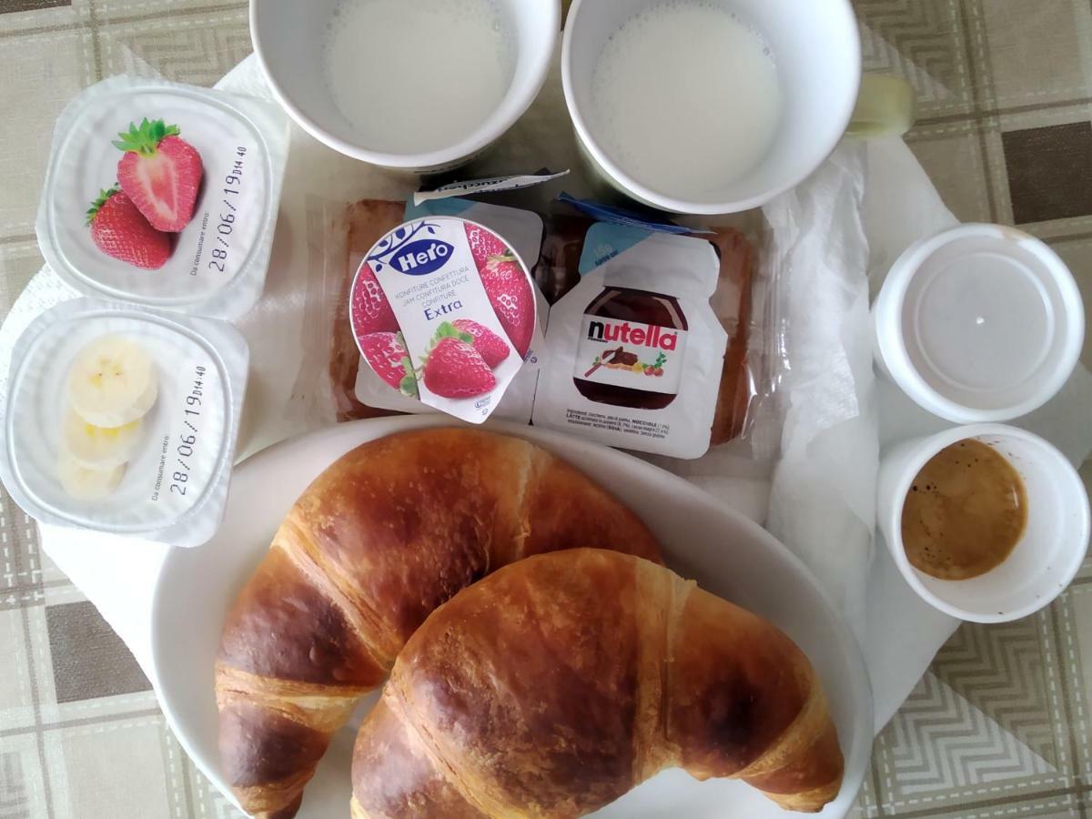Bed and Breakfast Dimora Dioniso Полиньяно-а-Маре Экстерьер фото